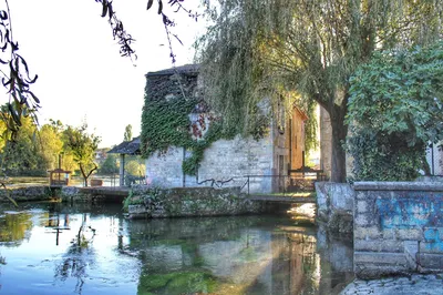 Vue de Ruelle‑sur‑Touvre en Charente, un cadre idéal pour faire estimer son camping‑car avec l’expertise professionnelle Horde d’Or.