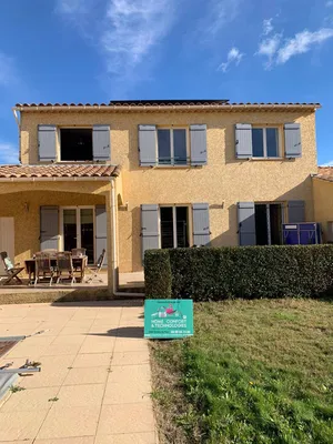 Pose de Volets Battants à Remoulins dans le Gard 30