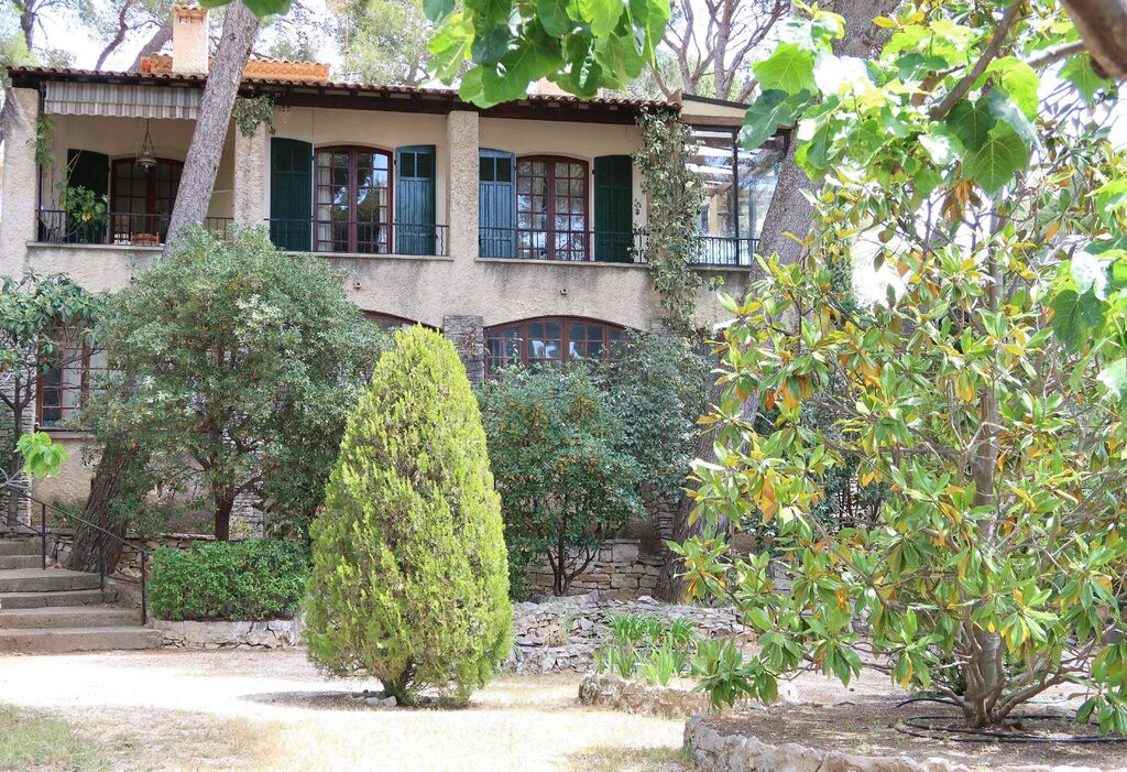 Cassis villa à vendre proche centre