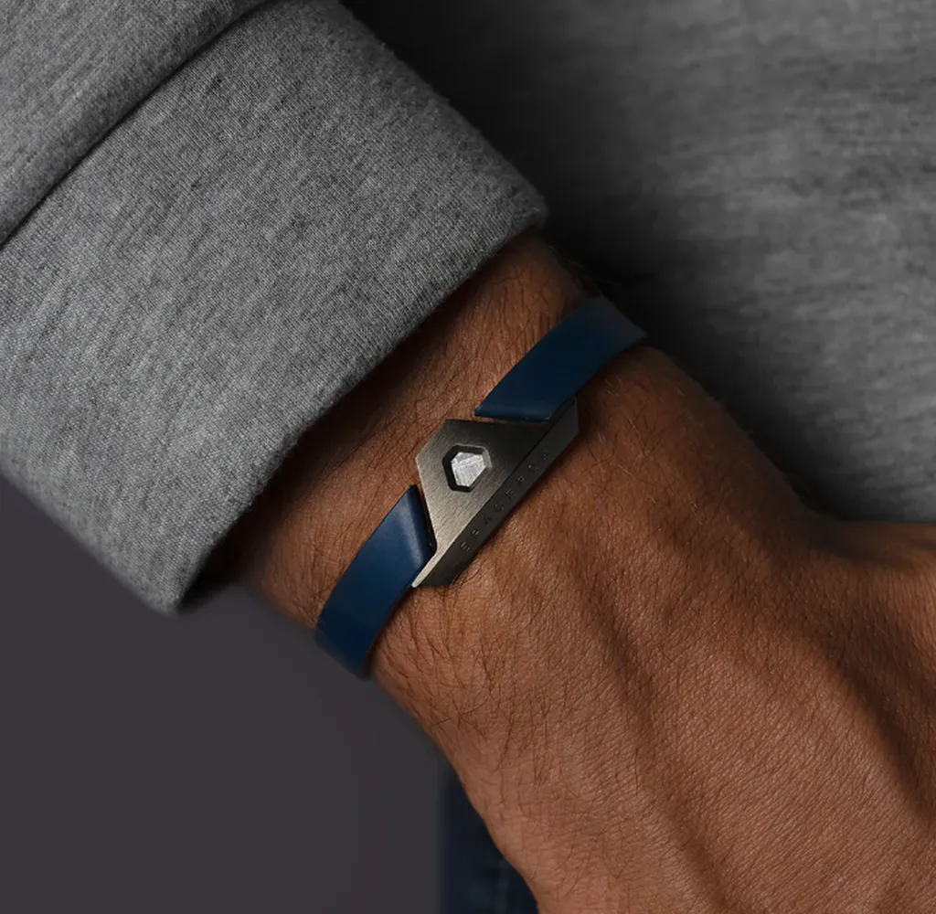 Bracelets spacefox à Bordeaux : Astronomie Espace Optique magasin sur les boulevards bordelais en revendeurs exclusif sur le secteur