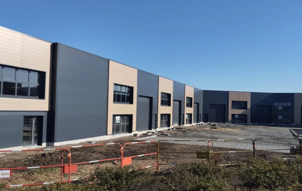 MONTIVILLIERS - Local d’activité de 4550 m²