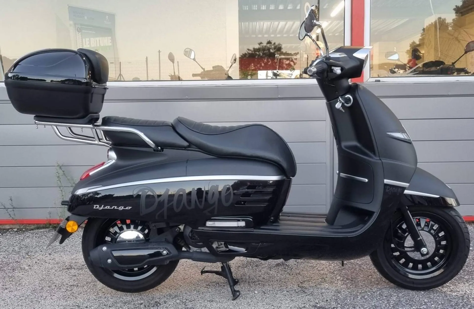 SCOOTER OCCASION PEUGEOT DJANGO 50 SIX FOURS LES PLAGES