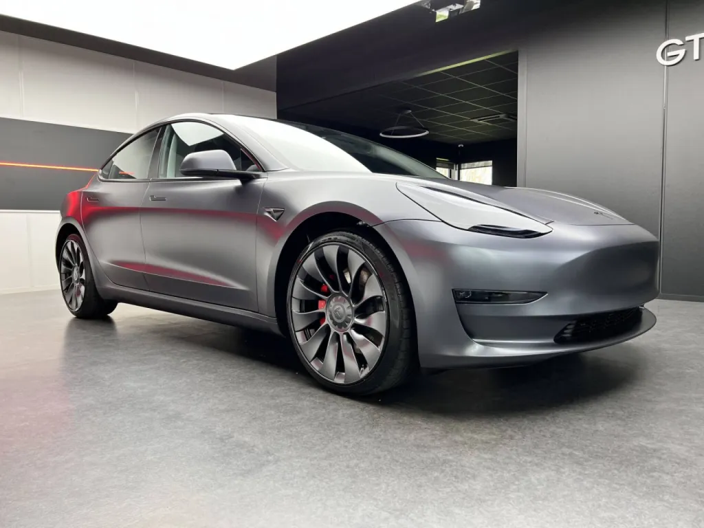 TESLA MODEL 3 PERFORMANCE - CONVERSION PPF XPEL STEALTH - LILLE
