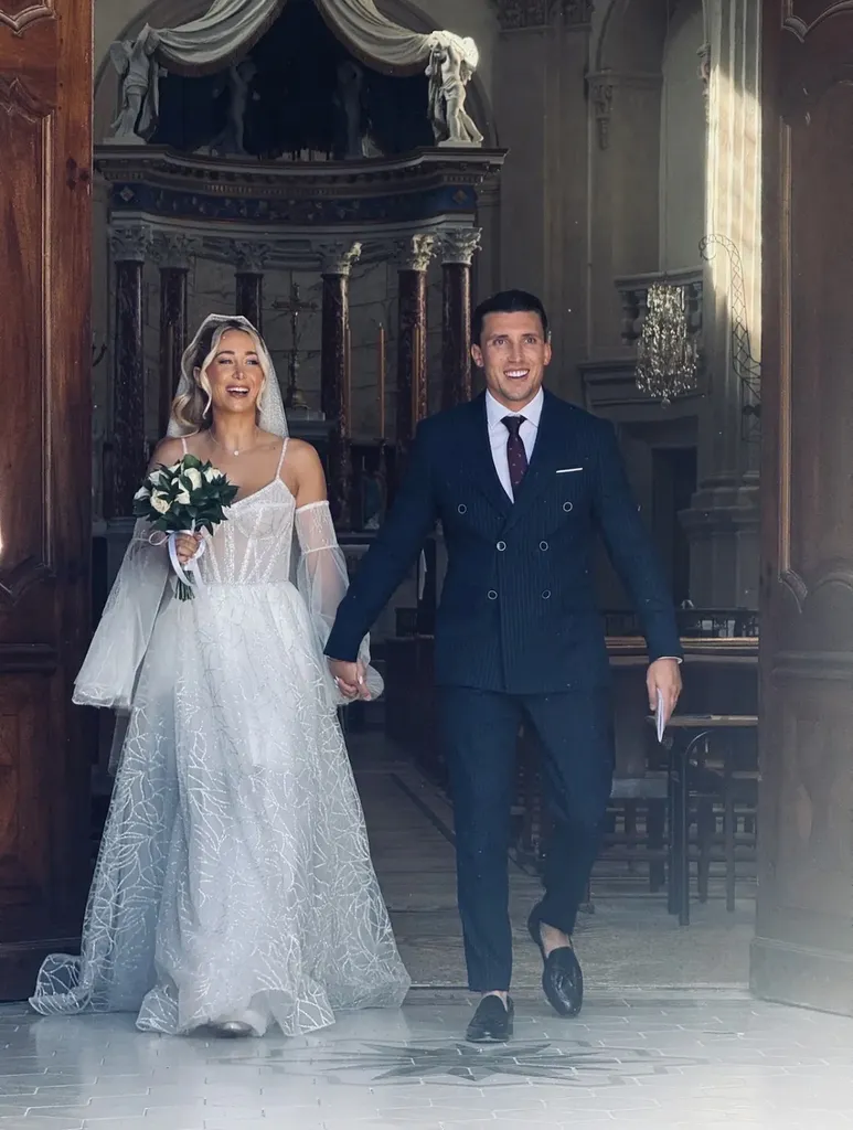 perdu dans vos choix votre robe de mariée chez solution ceremonie 