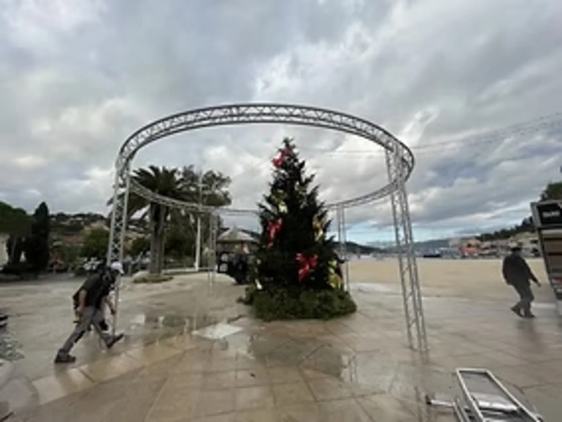 CERCLE STRUCTURE TRIO 8M HAUTEUR 4M