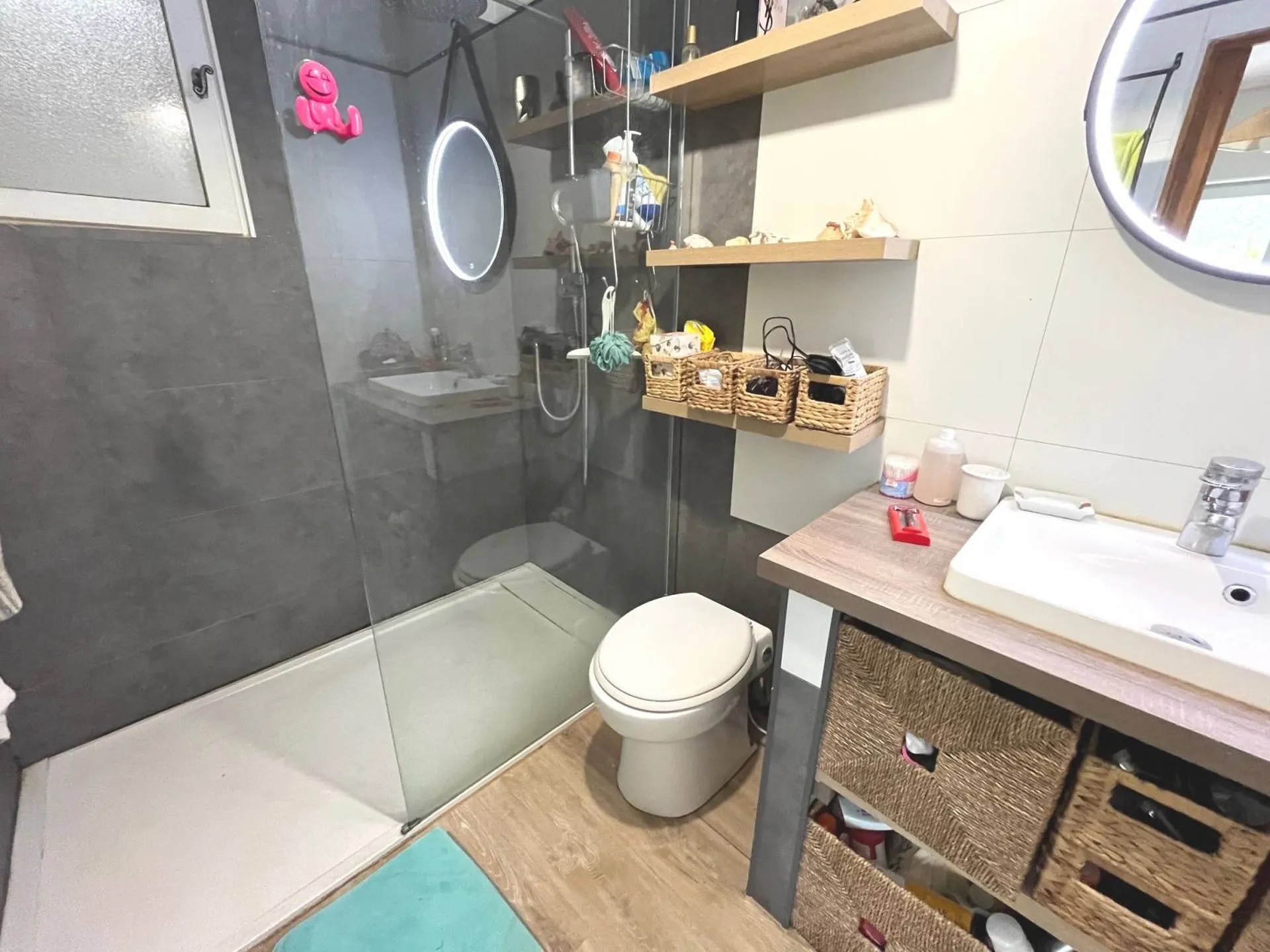 Propriété Roquefort la Bedoule Quartier du Petit Rouvière environnement calme et boisé, terrain de 5 840m² avec piscine à débordement