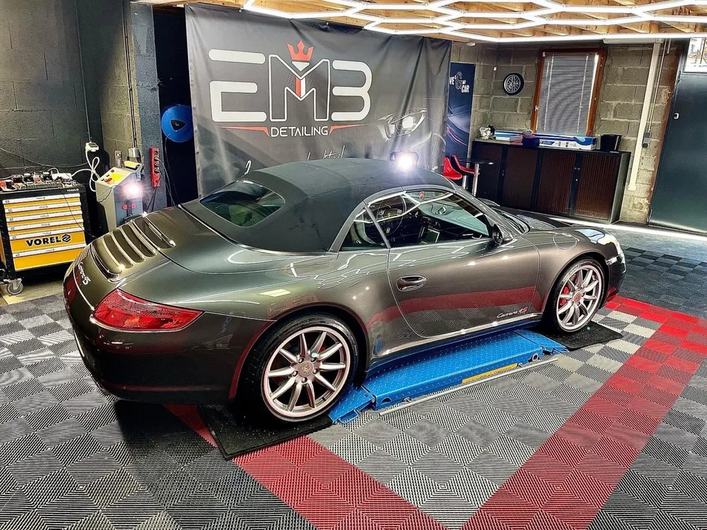 Traitement céramique Lyon Porsche 997 4S cabriolet à Villeurbanne