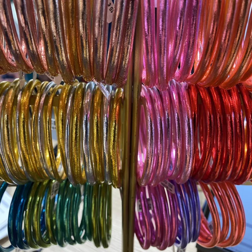 Piscine, mer et bijoux : nos conseils pour l'été