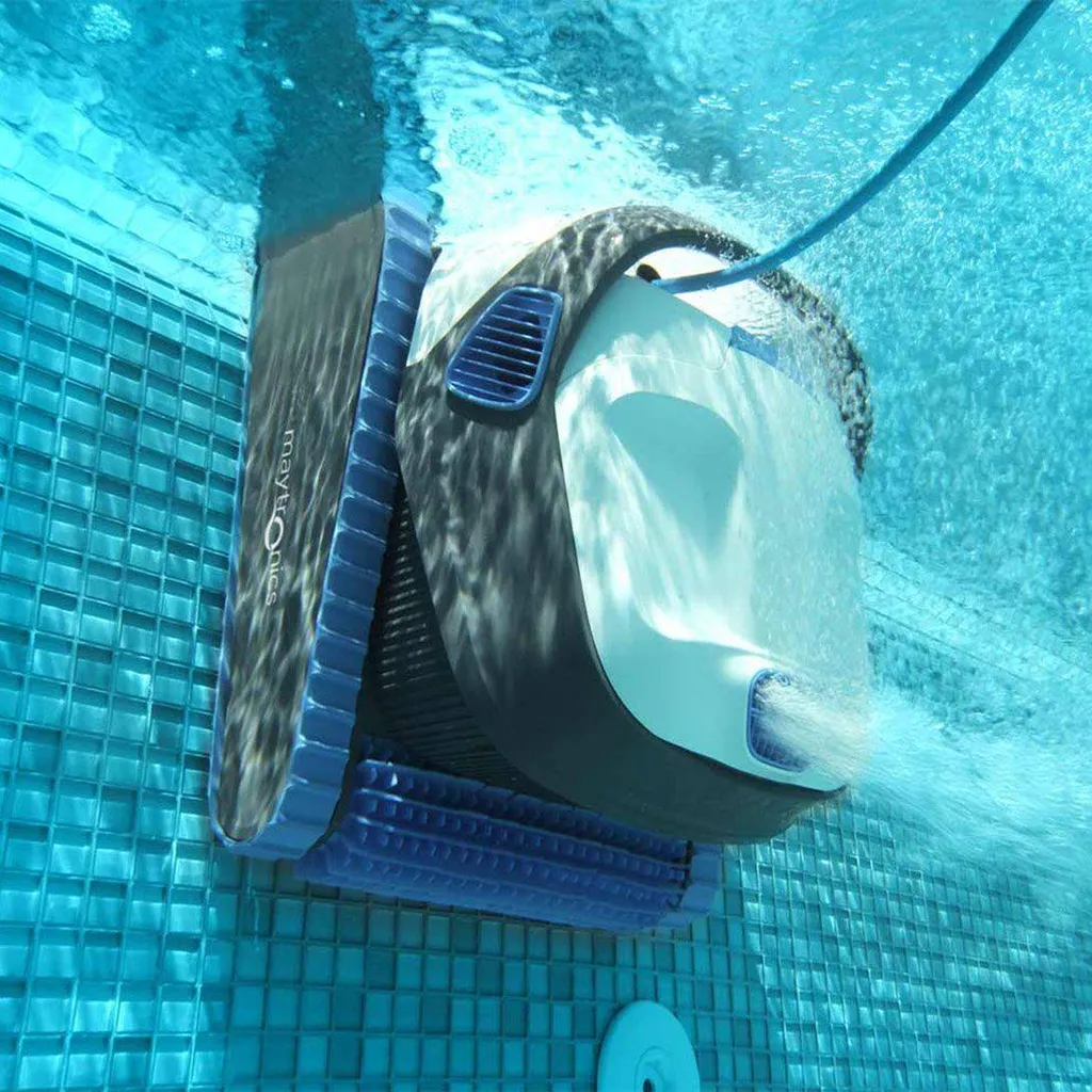 Robot de piscine Maytronics - Dolphin S300 - Aquarev'Piscines - Saint Julien 83560