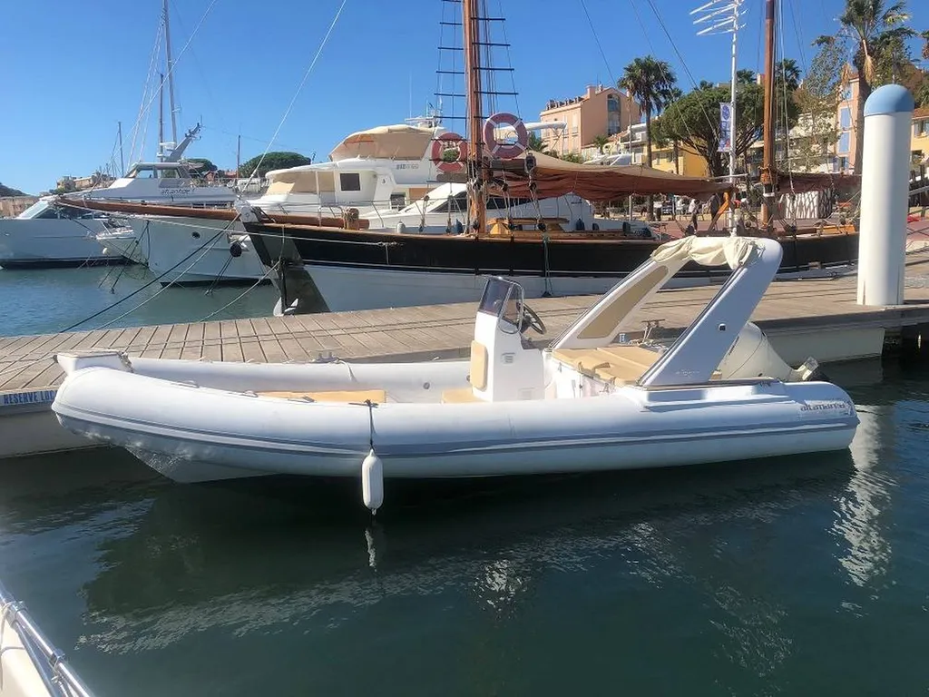 semi rigide neuf et occasion a la ciotat