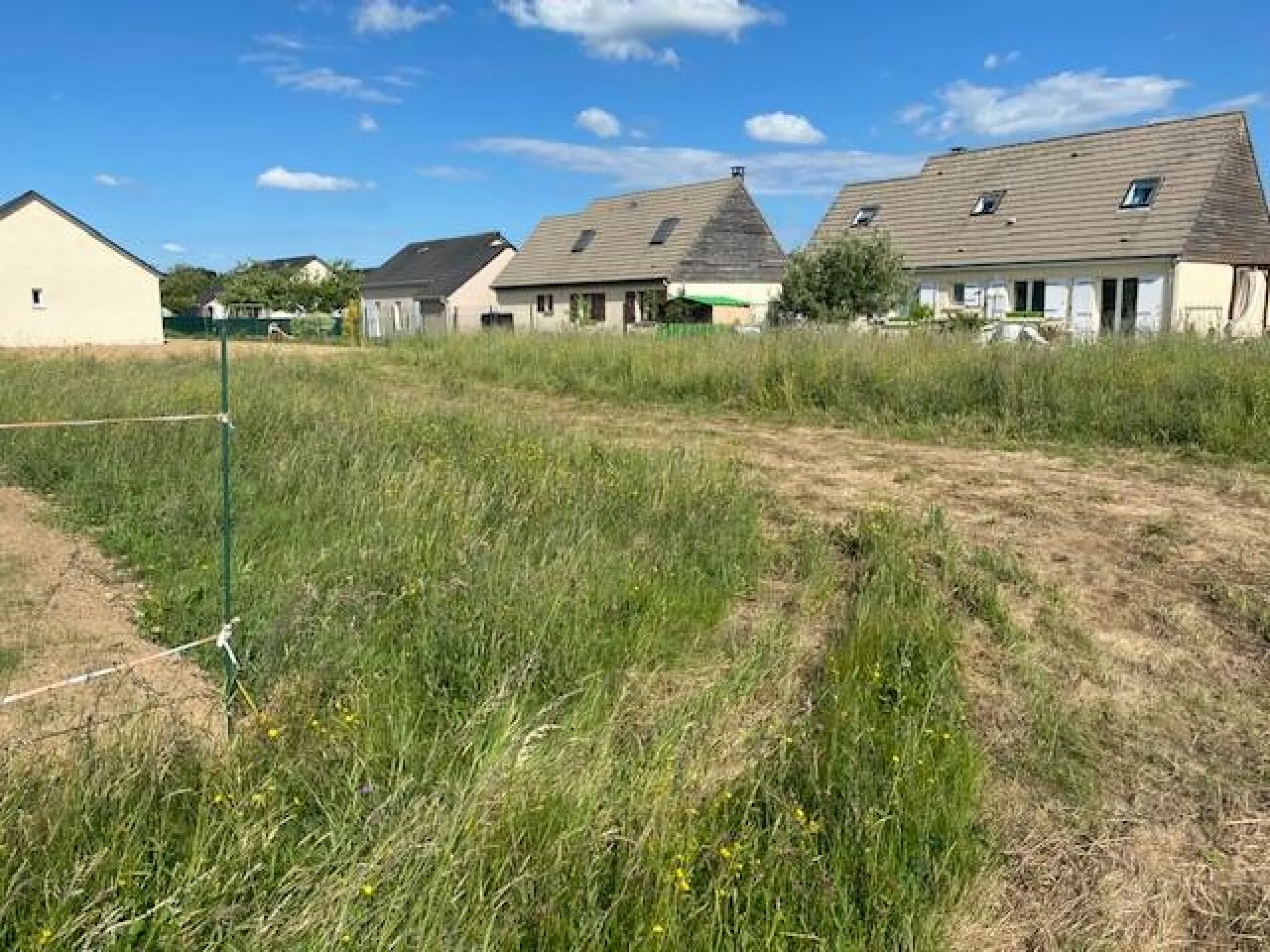 A saisir terrain de 640 m² viabilisé sur la commune de LE THUIT SIGNOL 27370