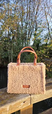 Sac cabas Lancaster Moumoute et cuir cognac disponible chez Evasion Eu