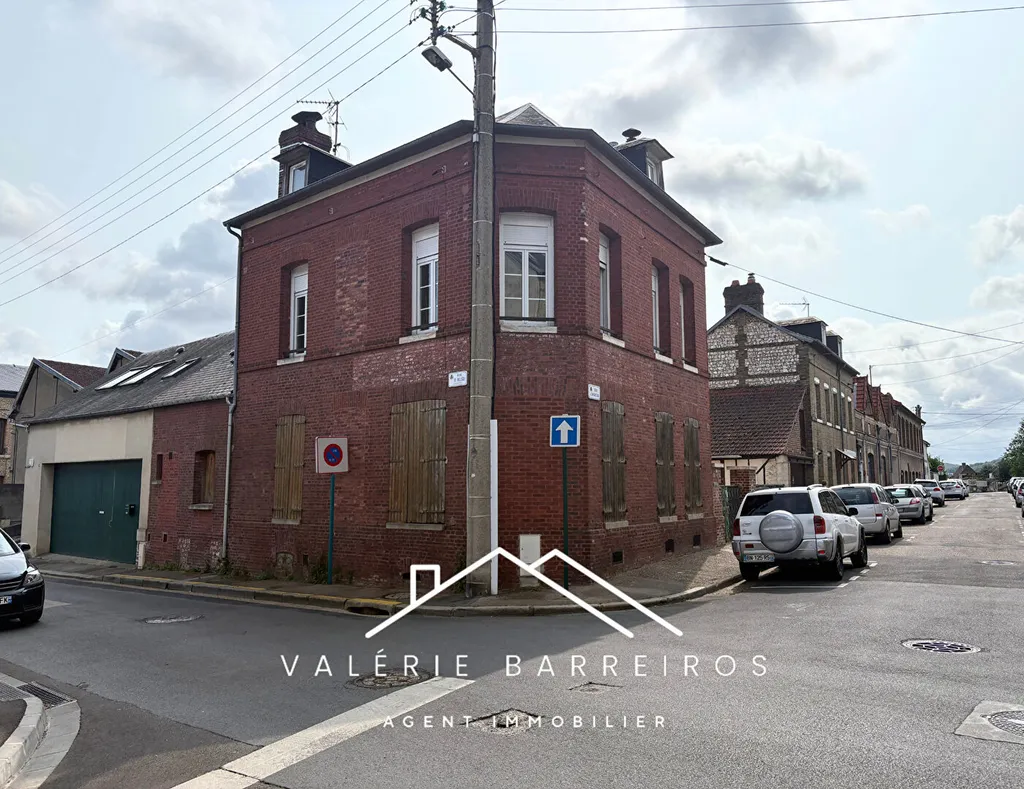 À vendre immeuble de rapport de 170 m2 situé à Caudebec-les-Elbeuf 76320