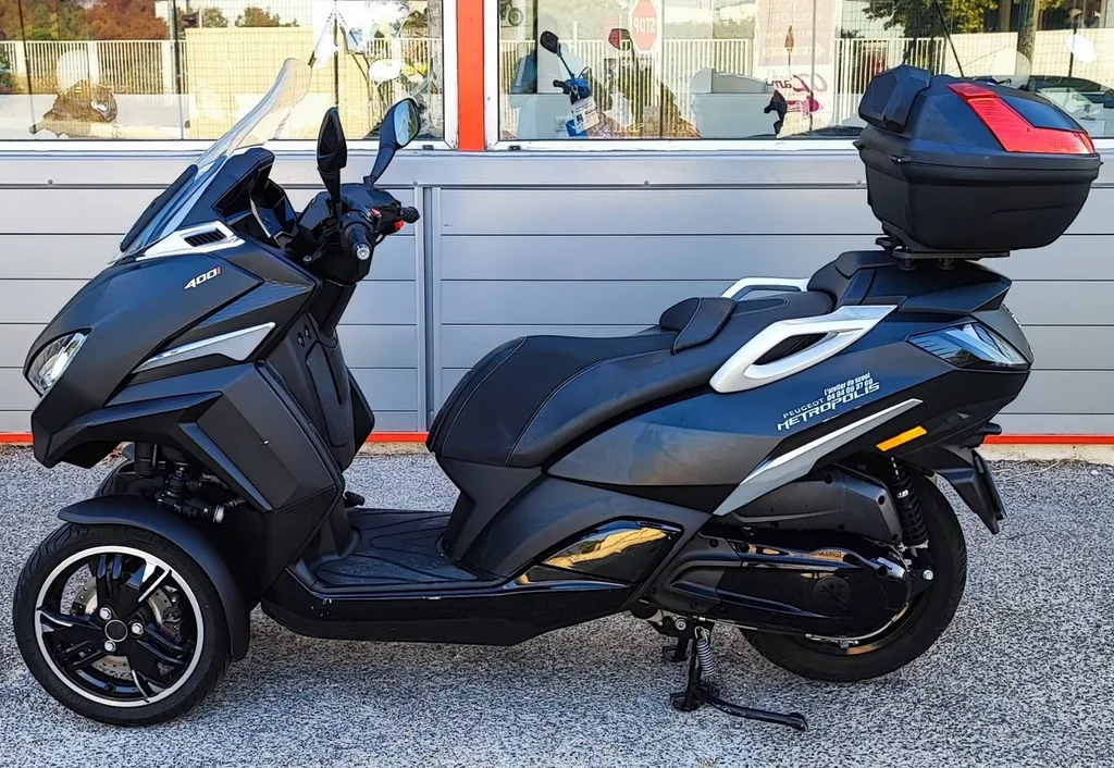 SCOOTER OCCASION PEUGEOT METROPOLIS LA SEYNE SUR MER
