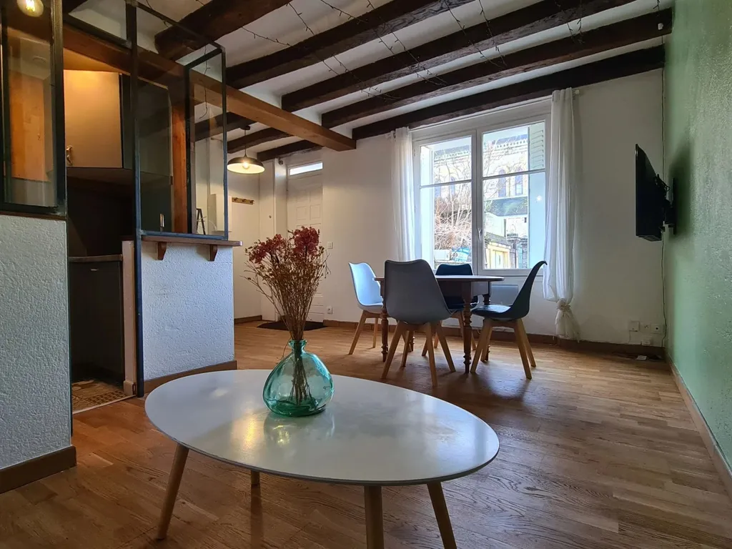 maison de charme avec 2 chambres à vendre dans le vieux mans