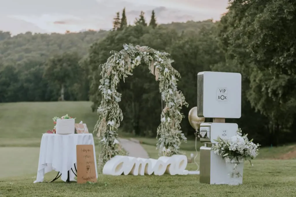 Location de photobooth à aix en provence pour votre mariage