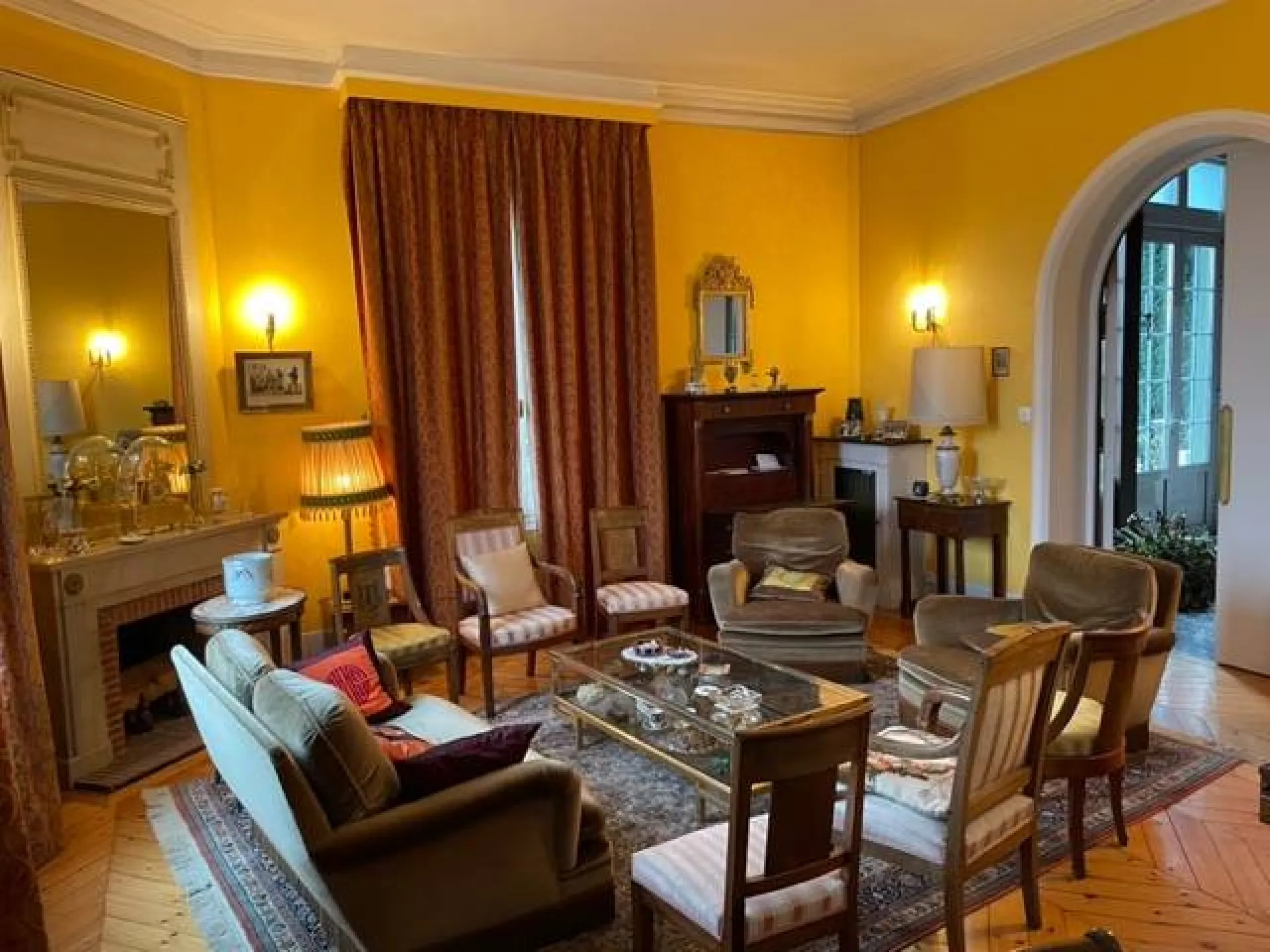 A vendre belle propriété anglo-normande de 260 m² habitables édifiée sur 778 m² de terrain