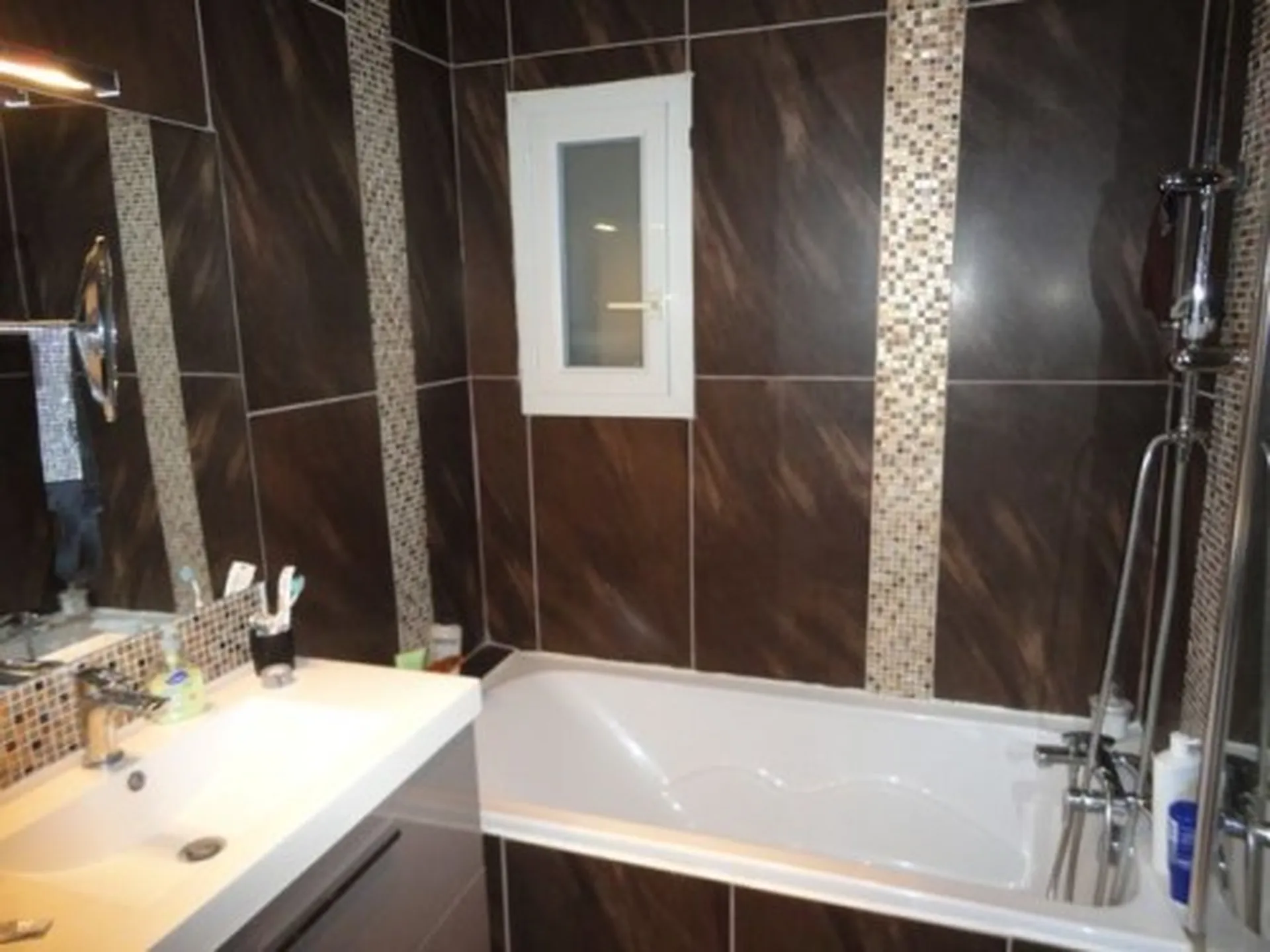 vente appartement vue dégagée Carnoux  en Provence  60m², avec balcons et cave