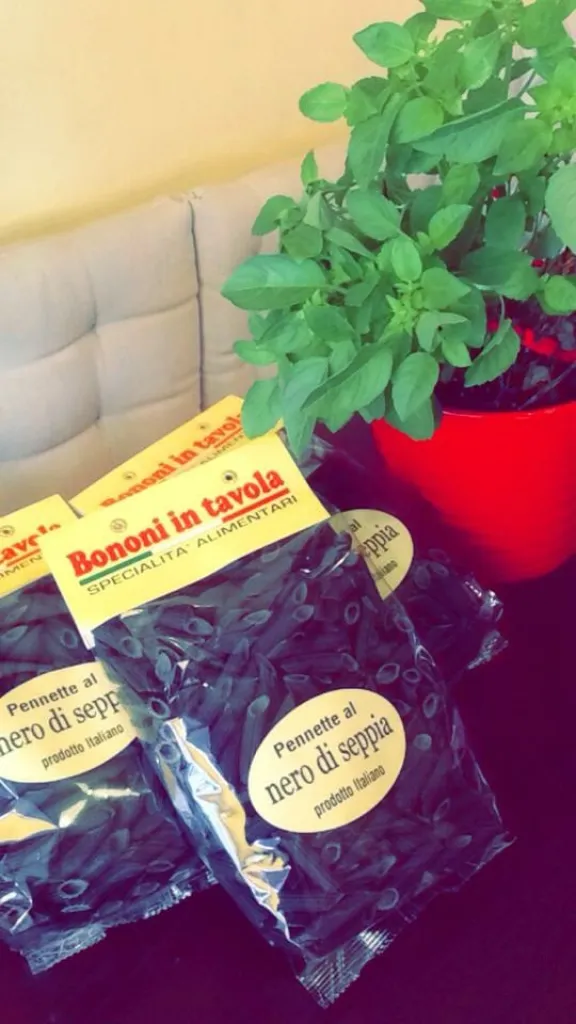 Pasta al nero di seppia - Pâtes à l'encre de seiche