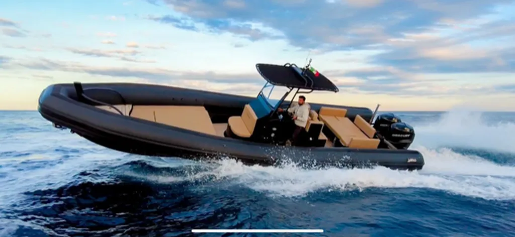 Distributeur semi rigides  Sea Water en France