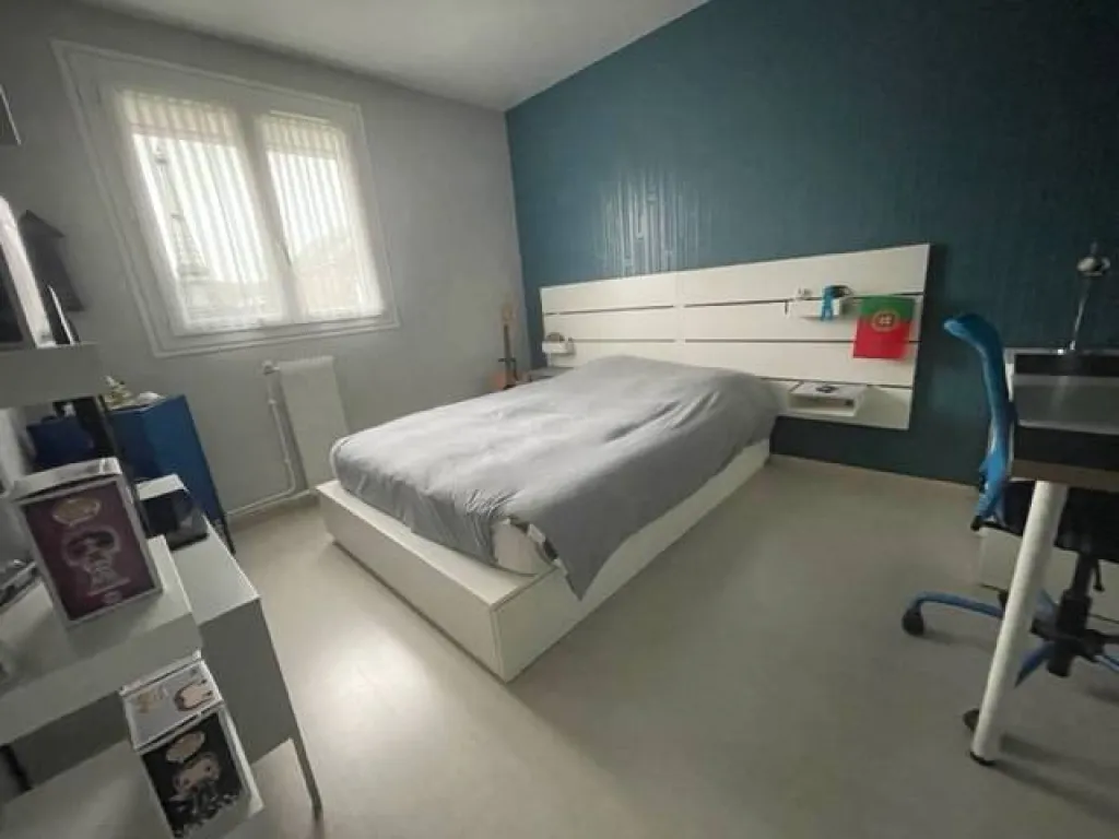 A saisir pavillon de 93 m² édifié sur un terrain de 341 m² sur la commune de CAUDEBEC LES ELBEUF