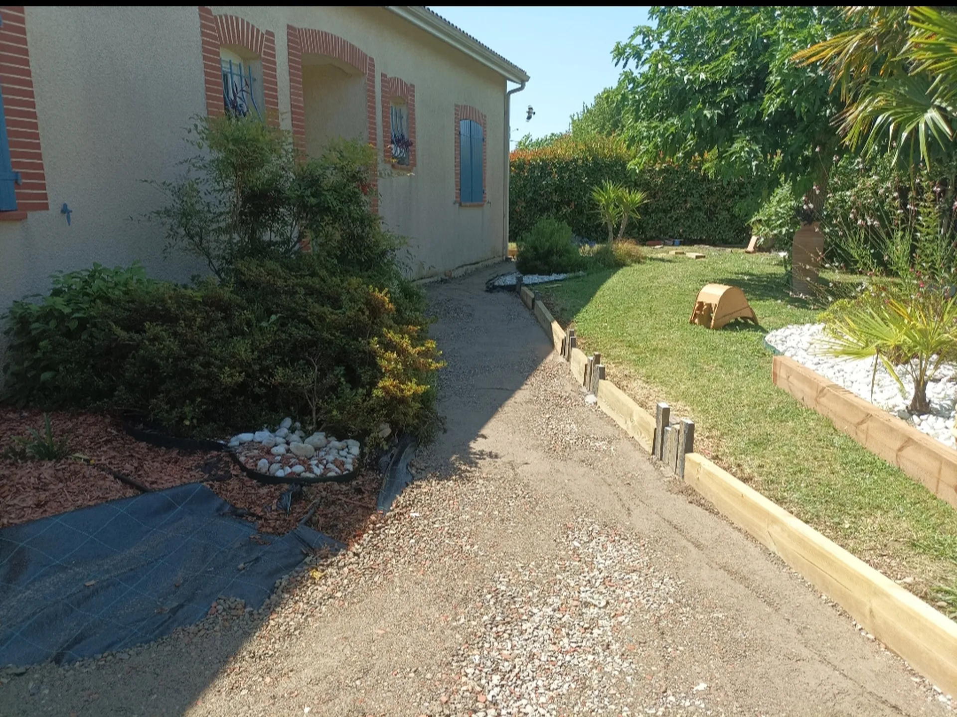 Aménagement d’allées, chemins et entrées de jardin à Muret et Toulouse