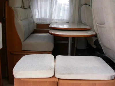 VEND FOURGON RAPIDO VAN 53