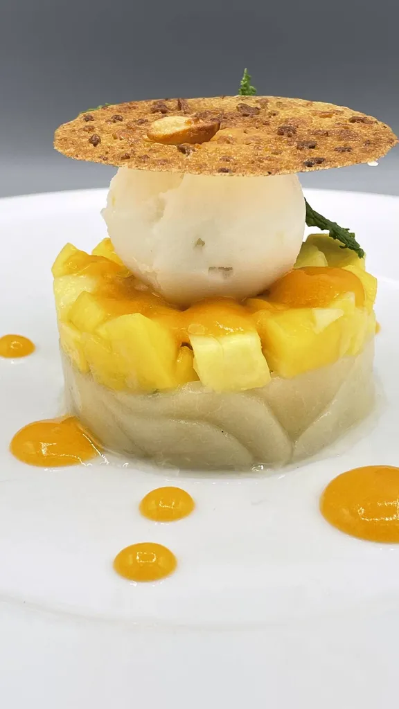 Dessert du jour ou à la carte, produits frais, tout beau, tout bon et préparés sur place. La Table de L'HDLP est le restaurant de l'Hôtel de la Plage de Bormes Les Mimosas, La Favière (port de Bormes les Mimosa), près du Lavandou et entre St Tropez et Tou