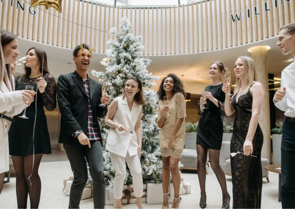 Faire appel à notre agence evenementiel à Bordeaux en gironde pour organiser son gala de Noel d'entreprise 