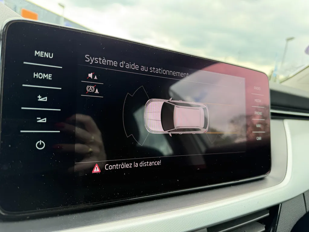Voiture d’occasion Skoda Kamiq à La Frénaye : SUV essence automatique disponible proche du Havre et de Rouen