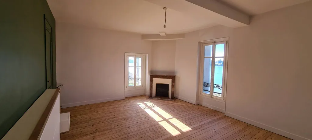 rénovation des peintures d'une maison ancienne dans l'entre deux mers