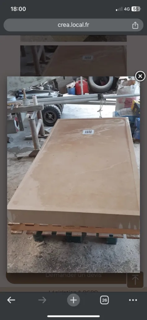 Création de receveur de douche en pierre dure sur mesure à Audenge – pose et finitions haut de gamme