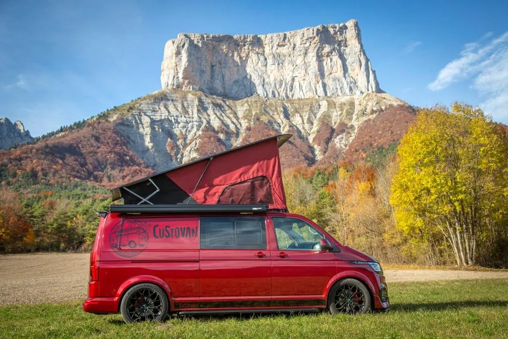 Pose de toit relevable sur-mesure VW T6.1 Long Full Options à Marseille et dans les Bouches-du-Rhône