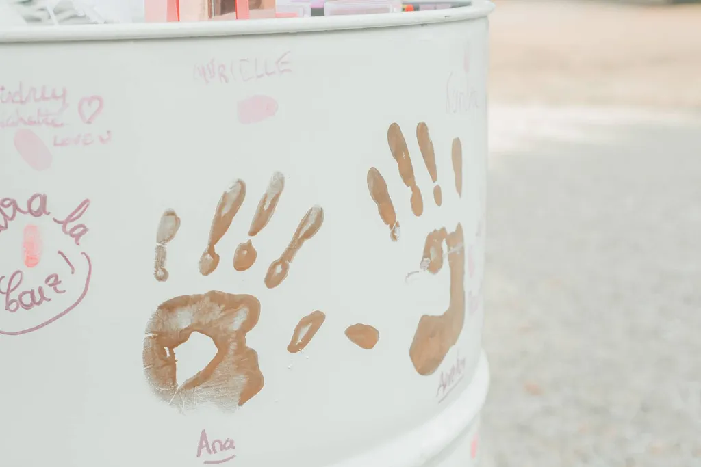 Organiser un mariage en période d'inflation : les conseils de vos wedding planner pour un budget réfléchi et élégant - Les Mariages de Mademoiselle L -  Crédit photo Laura Prunier