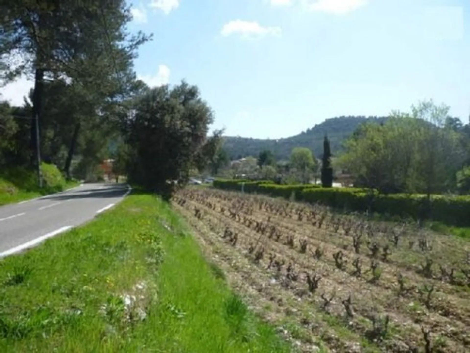 Terrain constructible à vendre roquefort la bédoule