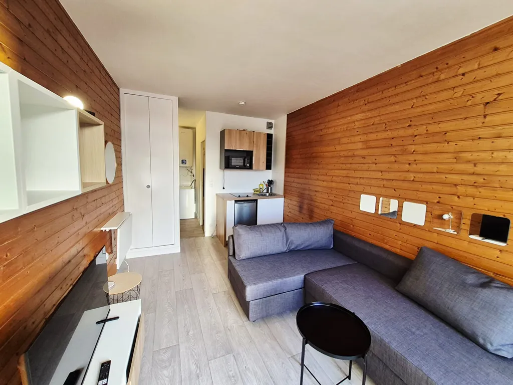 Studio meublé situé rue champ des oiseaux - 520 € CC