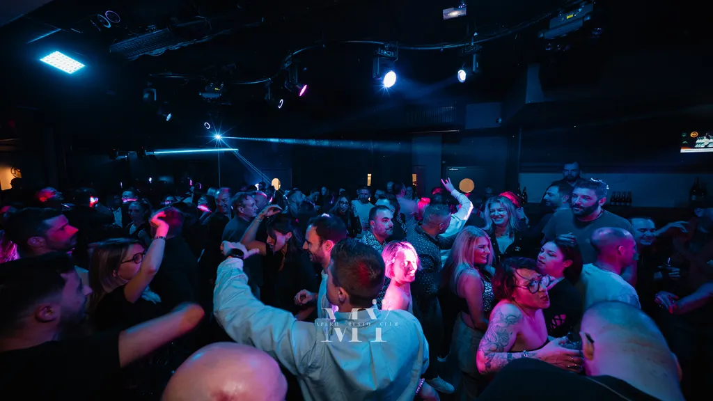 Restaurant dansant avec soirée et ambiance musicale Saint-Priest près de Lyon
