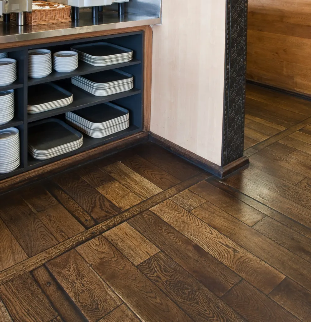 Parquet Gamme Nature Brut et Fini Colori Teinte 5022 Brossé Huilé