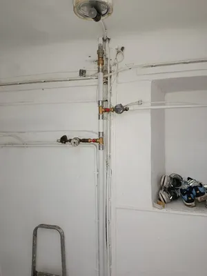 Création et rénovation de réseau d'alimentation en eau froide avec compteur, réducteur de pression et vannes d'arrêt à Marseille et ses alentours