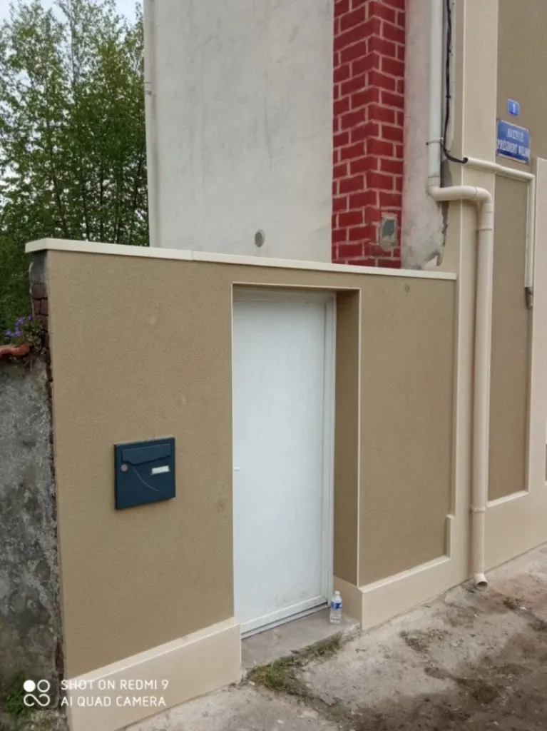 Isolation thermique par l'extérieur en laine de roche à Montivilliers proche Le Havre 76