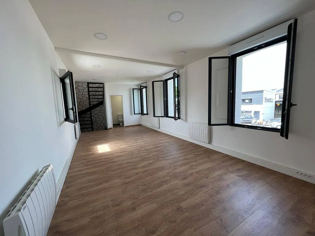 A saisir Maison de Maître de 152 m habitable sur la commune de LE PETIT QUEVILLY 76140