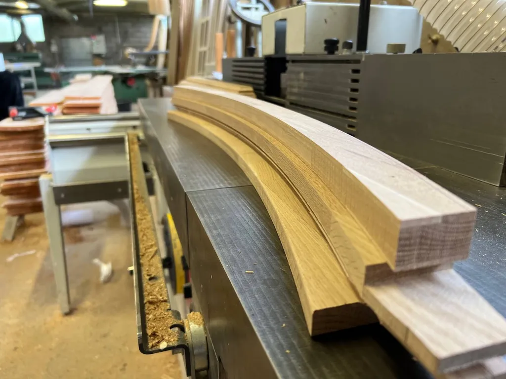 Traverse haute cintrée en Chêne pour Porte d'entrée sur Bordeaux