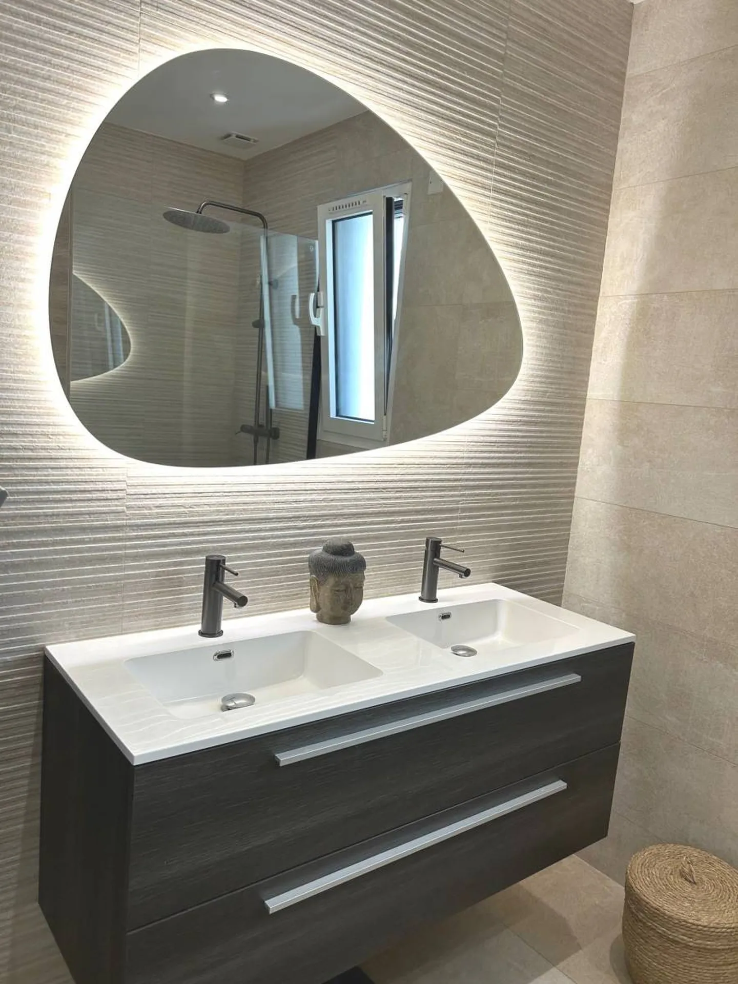 maison à vendre prestations soignées sur carnoux avec piscine