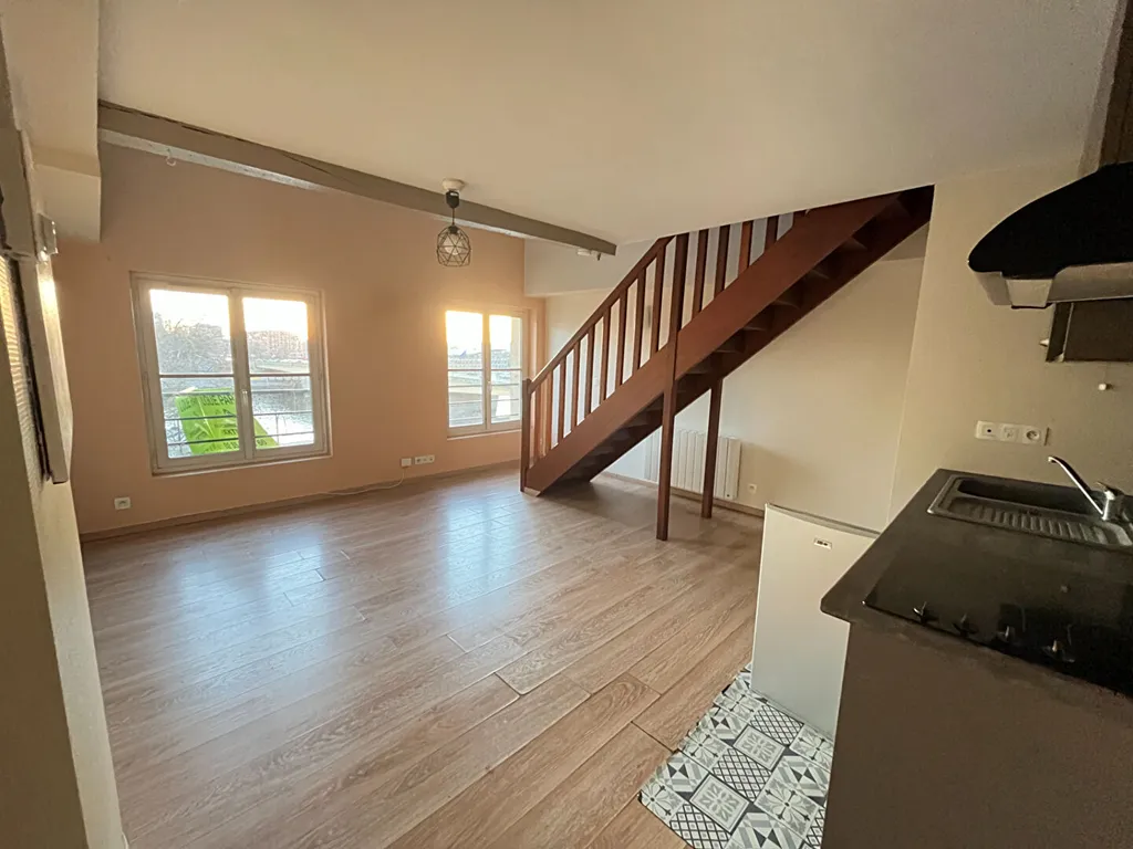 Bel appartement en location de 32.15m², situé Quai du Havre à Rouen, 611€ charges comprises