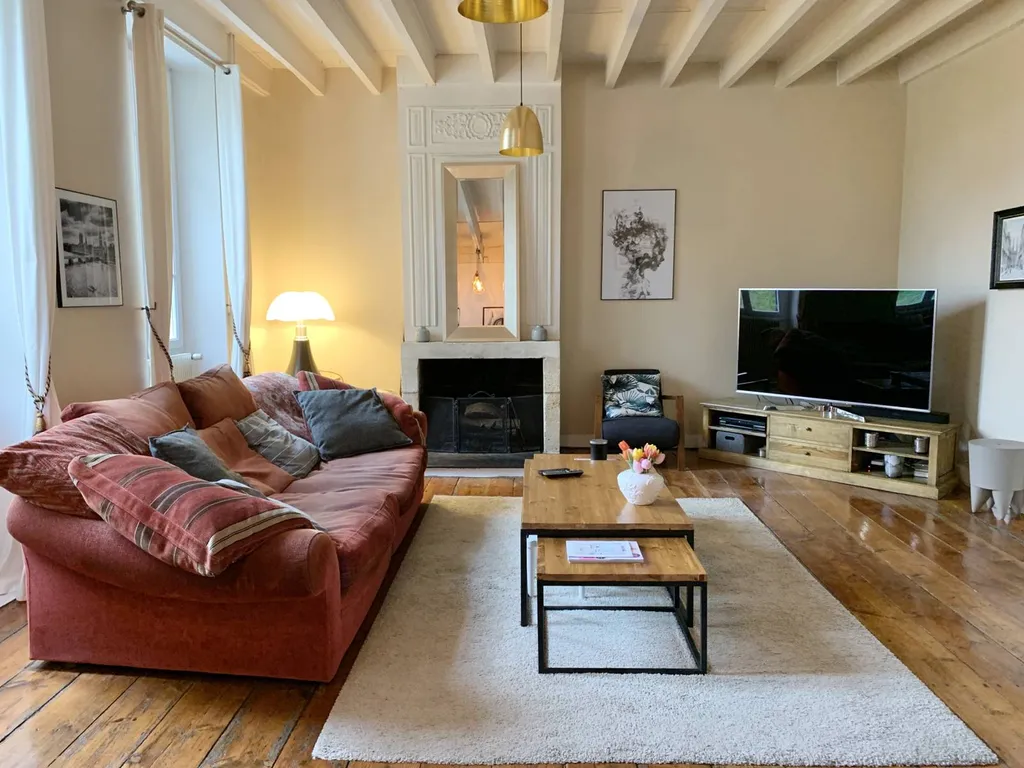Acheter Maison en pierre de 240M2 avec terrasse et jardin à Bourg / Gironde