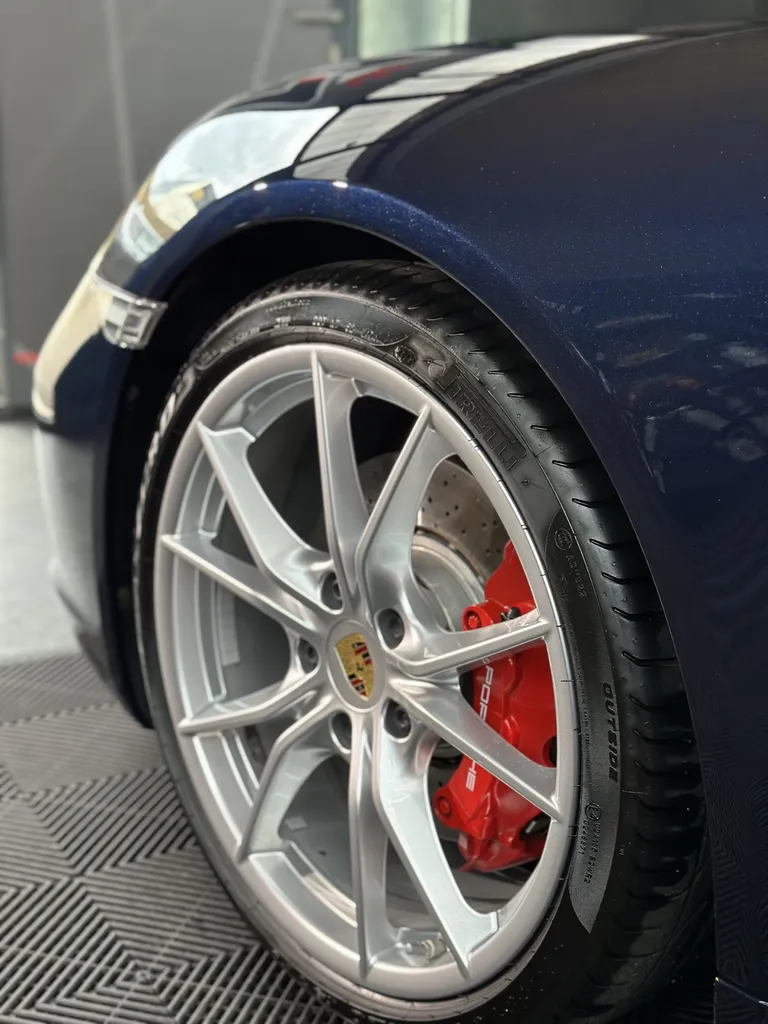 DETAILING Porsche protection film de protection PPF Lyon traitement céramique carosserie 