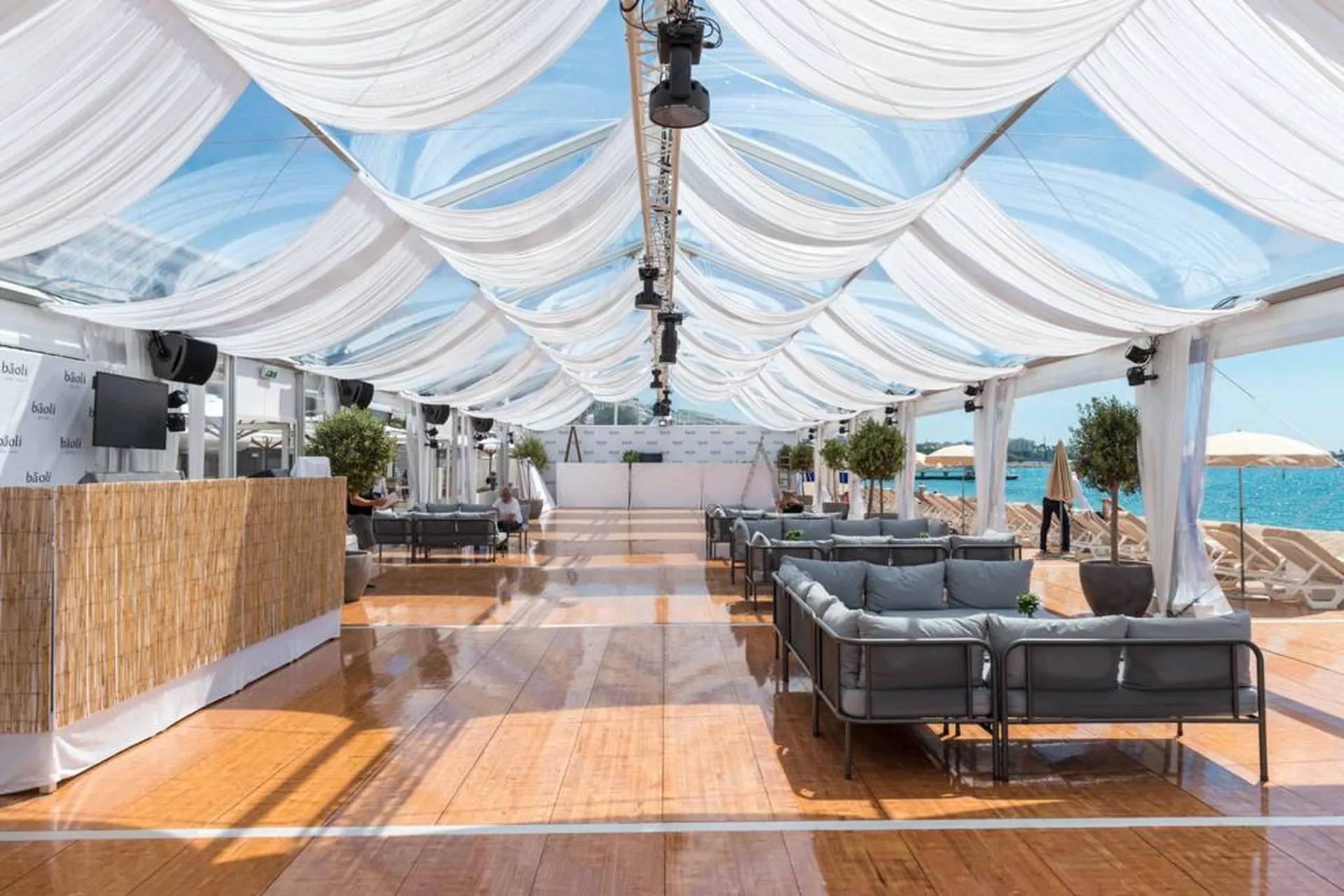 Location de chapiteau - 15m