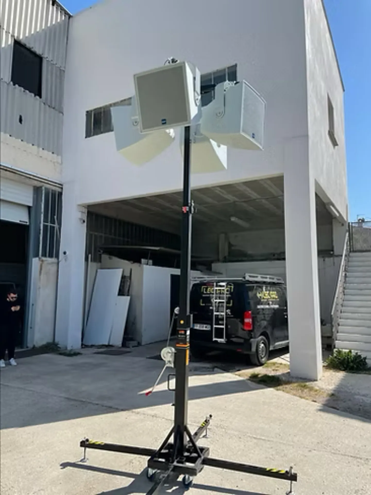 ENCEINTE LIGNE 100V 300W ETANCHE