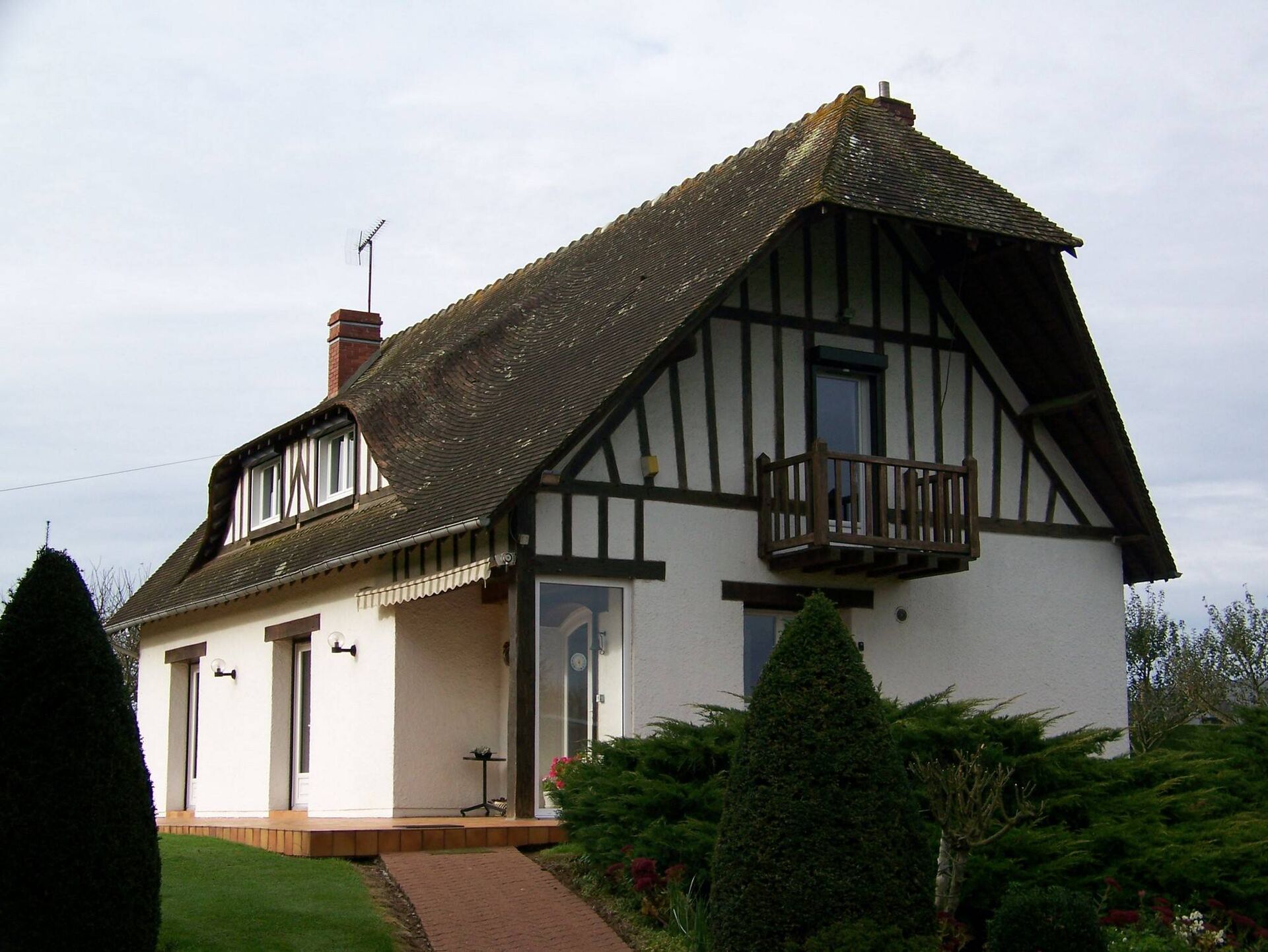 A vendre maison contemporaine et sa dépendance en Normandie 14