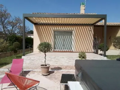 Pose d’une pergola adossée à Pelissanne (13)